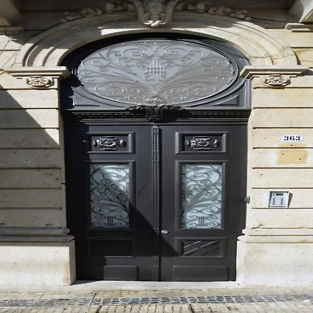 Cozy And Modern In * بورتو